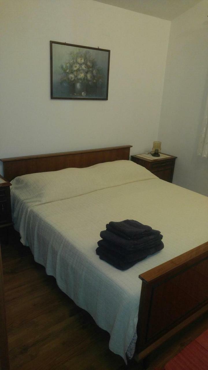 Apartment Zita With 1 Bedroom In Relaxing Surroundings Near Umag أوماغ المظهر الخارجي الصورة